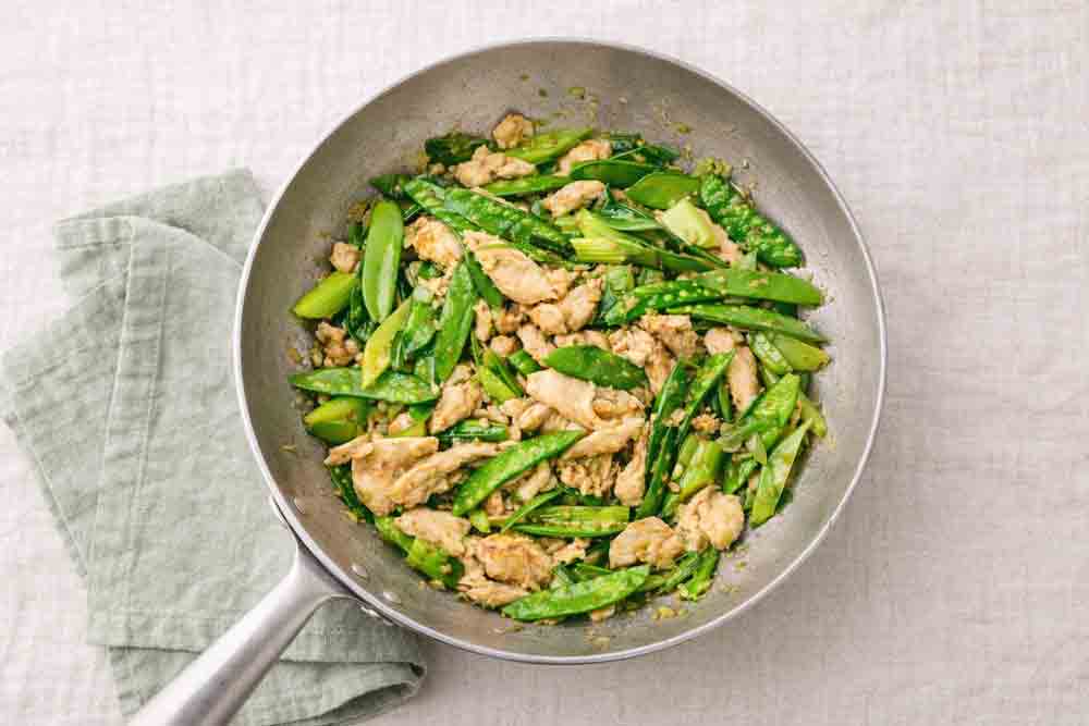 Poulet sauté aux oignons verts