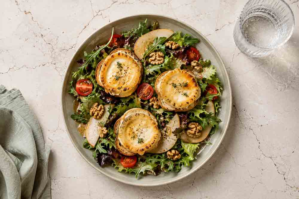 Salade de chèvre chaud